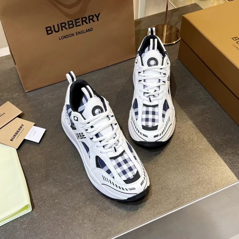 Burberry Low Shoes